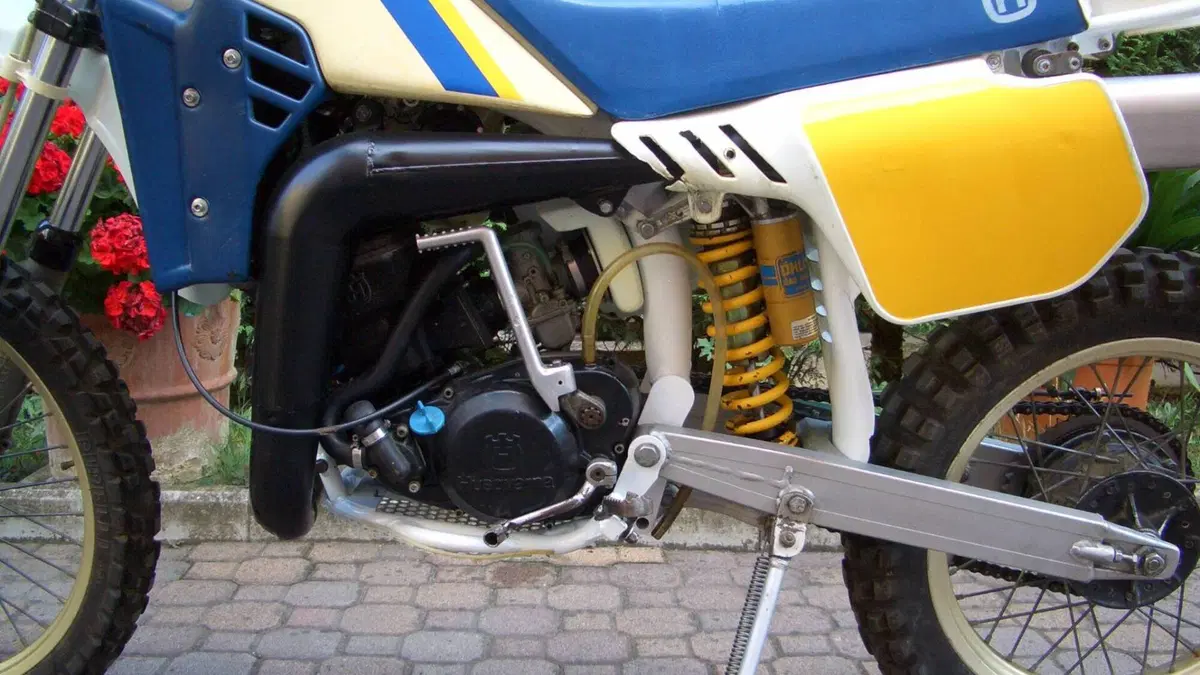 Husqvarna   (2)