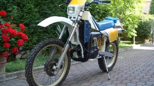 Husqvarna   (3)