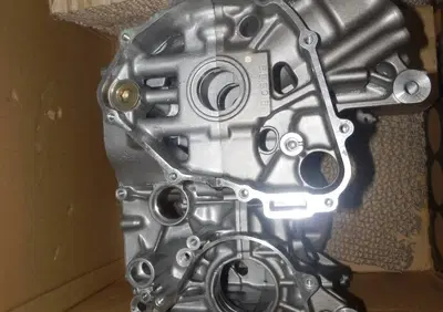 Carter Motore Honda Hornet 600 2000-2001 VV - Annuncio 6640502