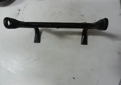 Cavalletto centrale Moto Guzzi 53430300 - Annuncio 6640507