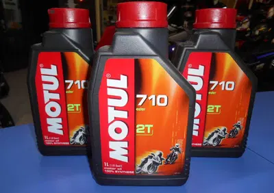 MOTUL OLIO 2 T 100% SINT. - Annuncio 6677680