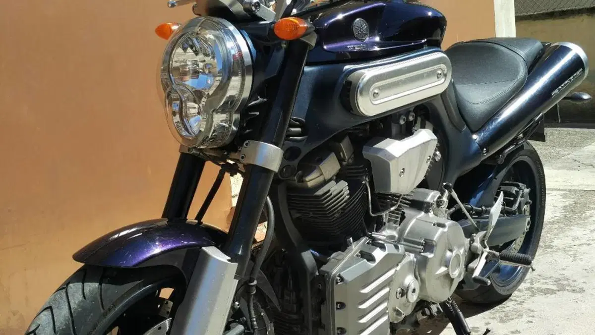 Yamaha MT-01 (2005- 11) 